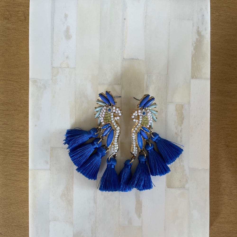 FUN SUMMER STATEMENT EARRINGS 💙